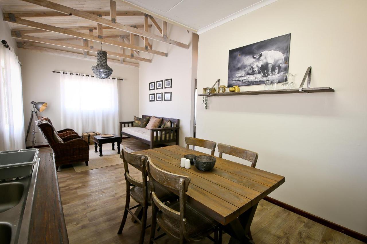 ออทจิว่าซาฟารีลอดจ์ Villa โอชิวารองโก ภายนอก รูปภาพ