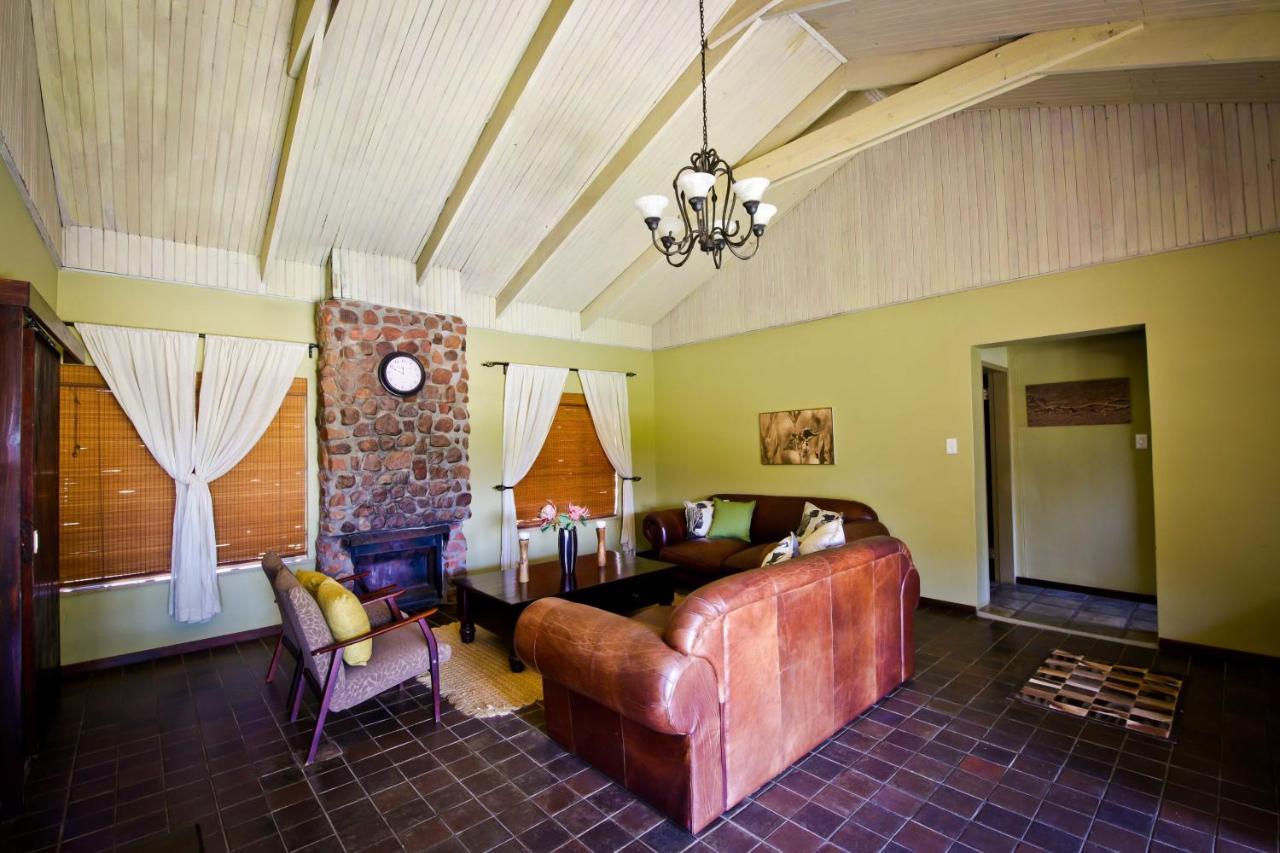 ออทจิว่าซาฟารีลอดจ์ Villa โอชิวารองโก ภายนอก รูปภาพ